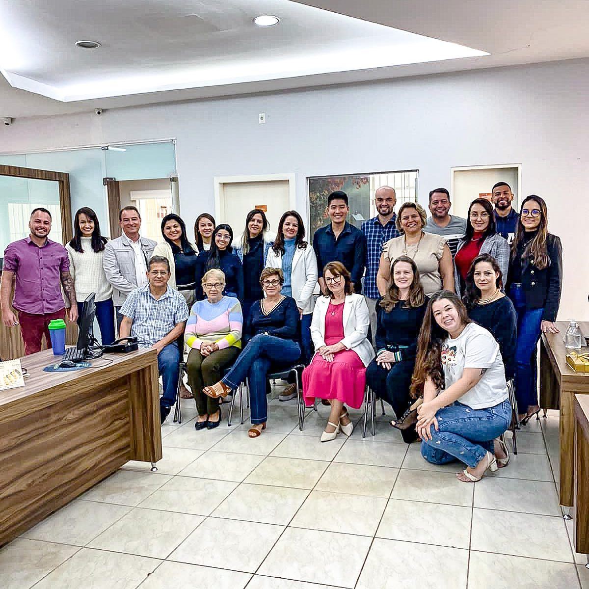 Consultoria in company com a equipe do cliente reunida