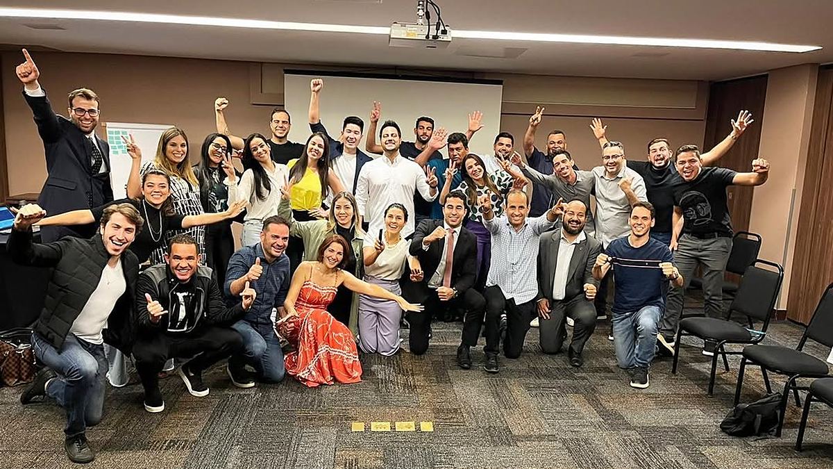 Participação de turma do Dale Carnegie Course